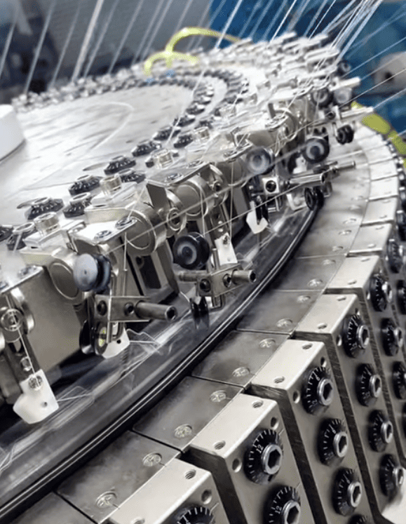 Circular knitting machine