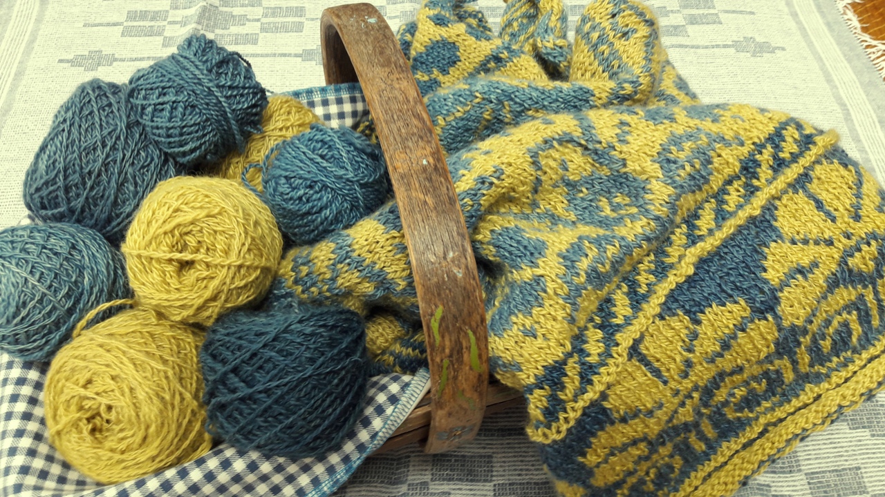hand-dyed yarn knitting project