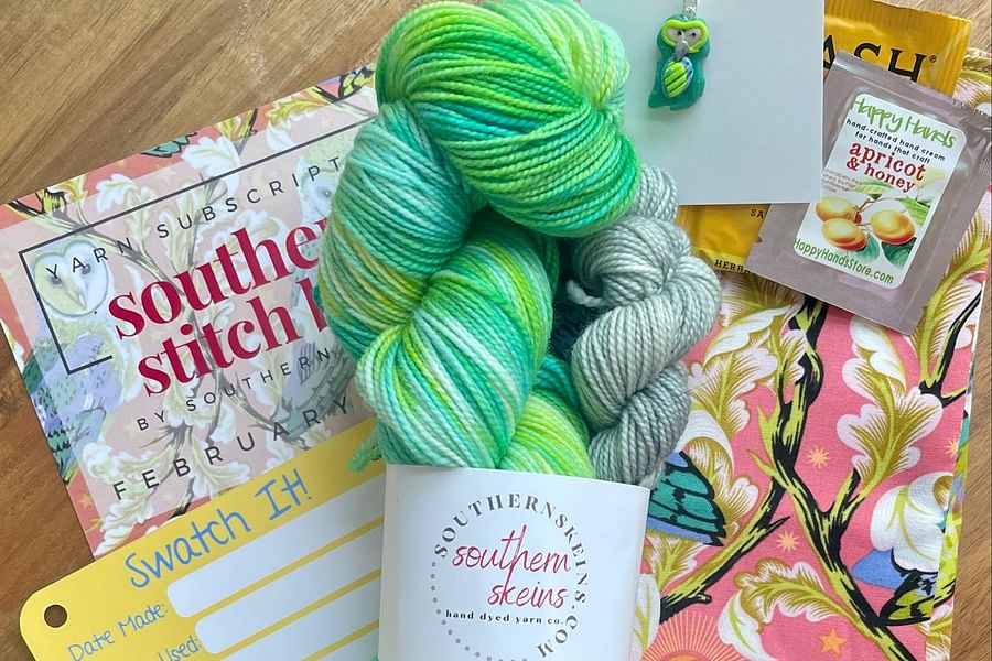 knitting swatch hand-dyed yarn